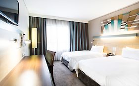 Holiday Inn Express Sandton-Woodmead By Ihg